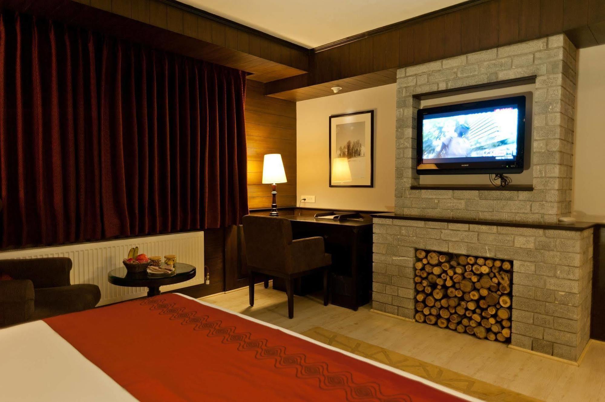 The Vintage Gulmarg Hotel Екстериор снимка